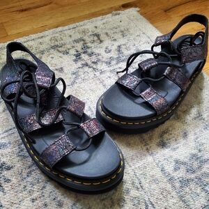 Dr. Martens Nartilla II Iridescent Crackle Sandals Size 9W